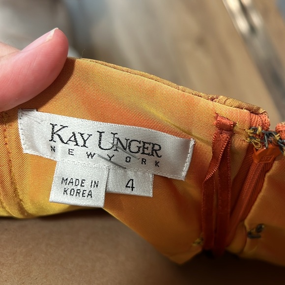 Kay Unger strapless ball gown - Picture 5 of 6